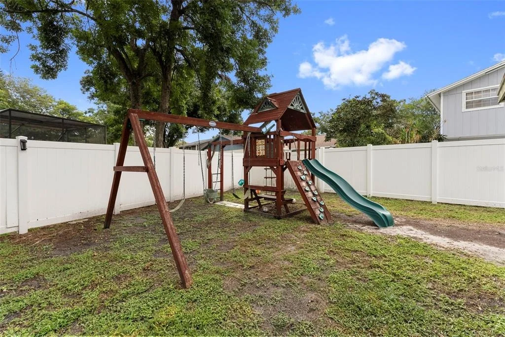 Photo of 4010 BRAESGATE LANE