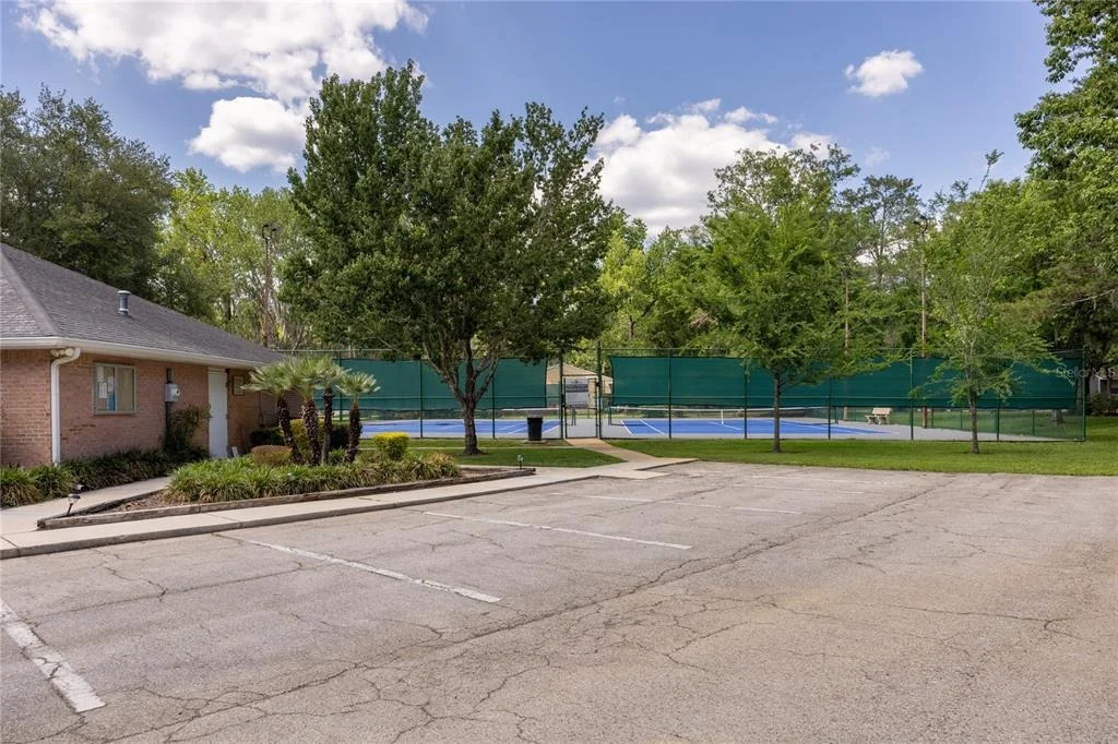 Photo of Unit K at 218 NW 50TH BOULEVARD