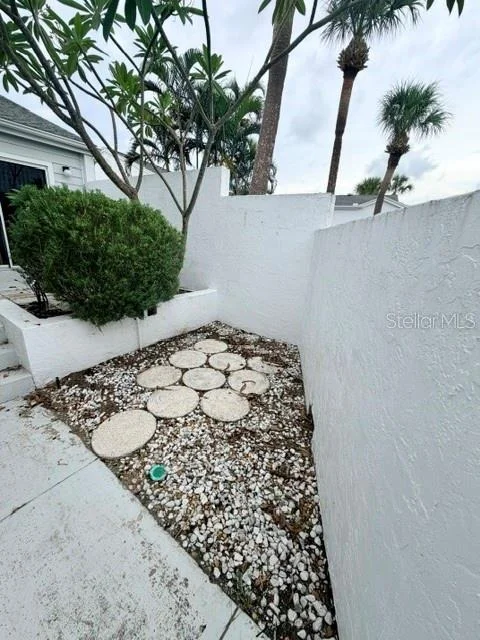 Photo of 950 WATERSIDE LANE