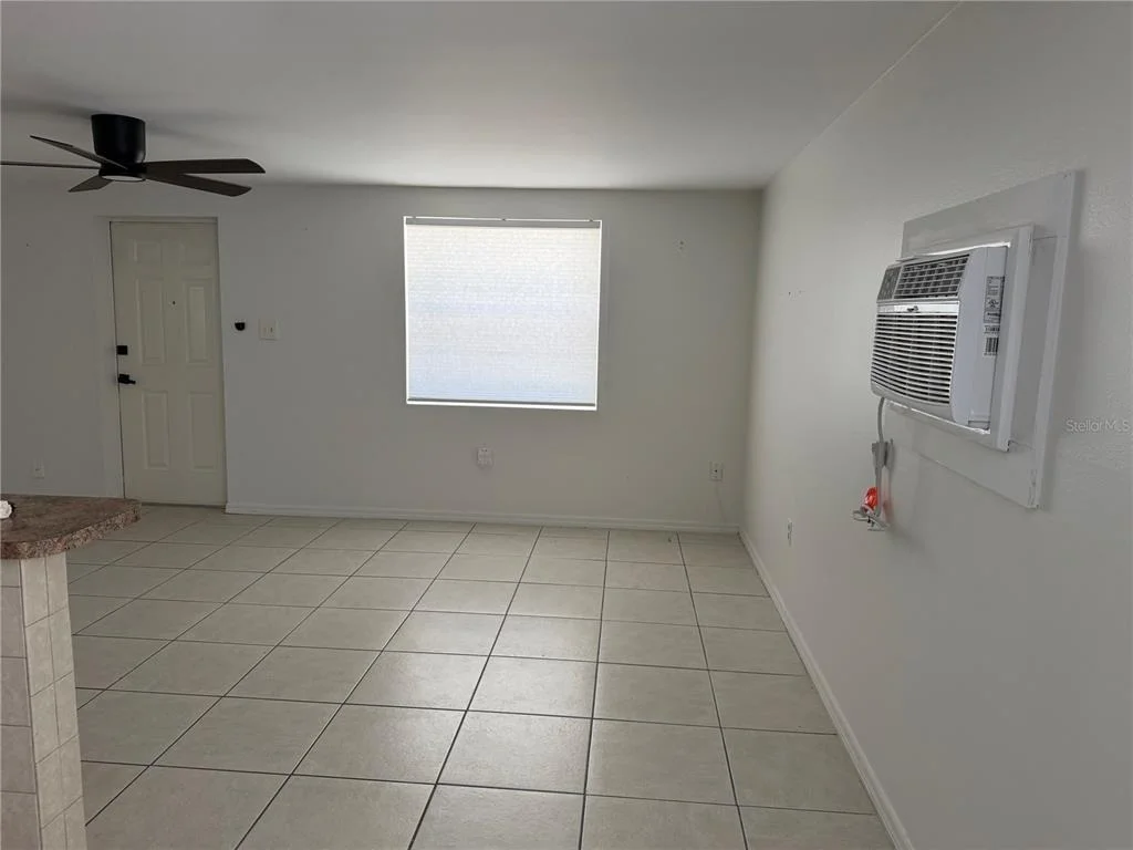 Photo of 2195 PARK ROAD