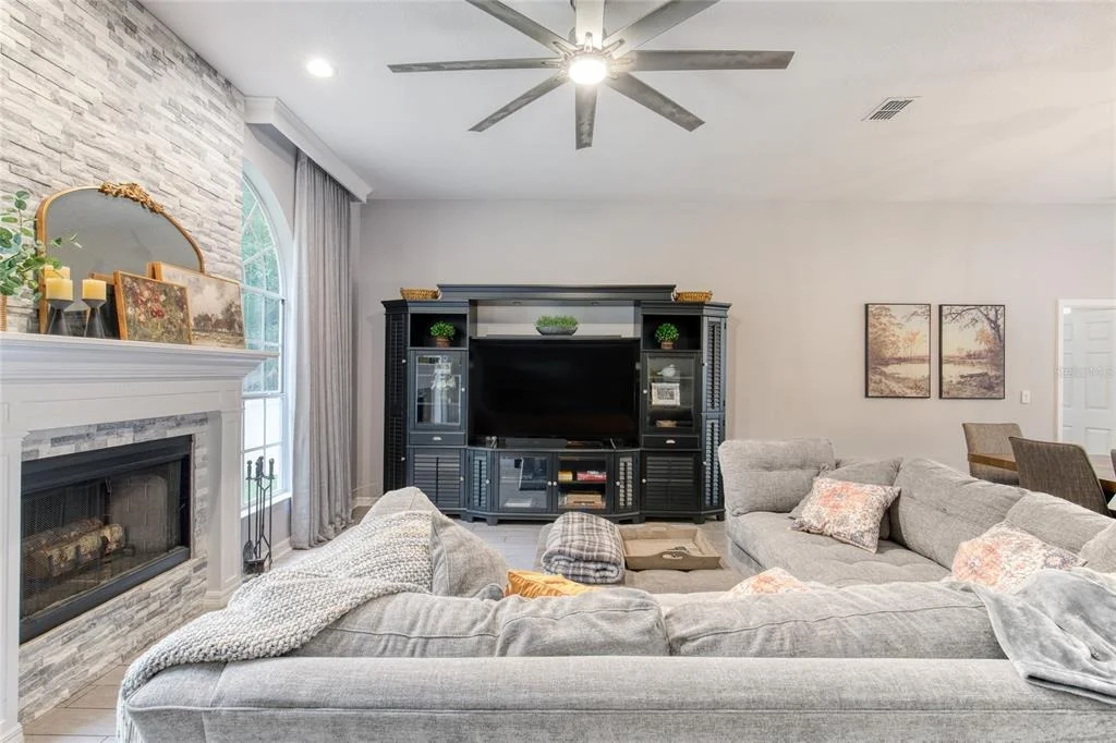 Photo of 12 MEADOW RIDGE VIEW