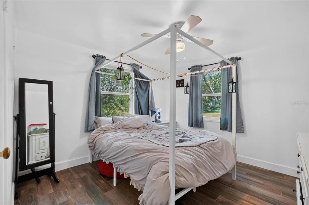 Photo of 277 DEBARY DRIVE