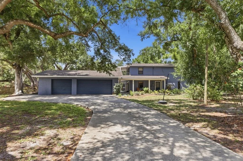 Photo of 10125 OAK RUN DRIVE