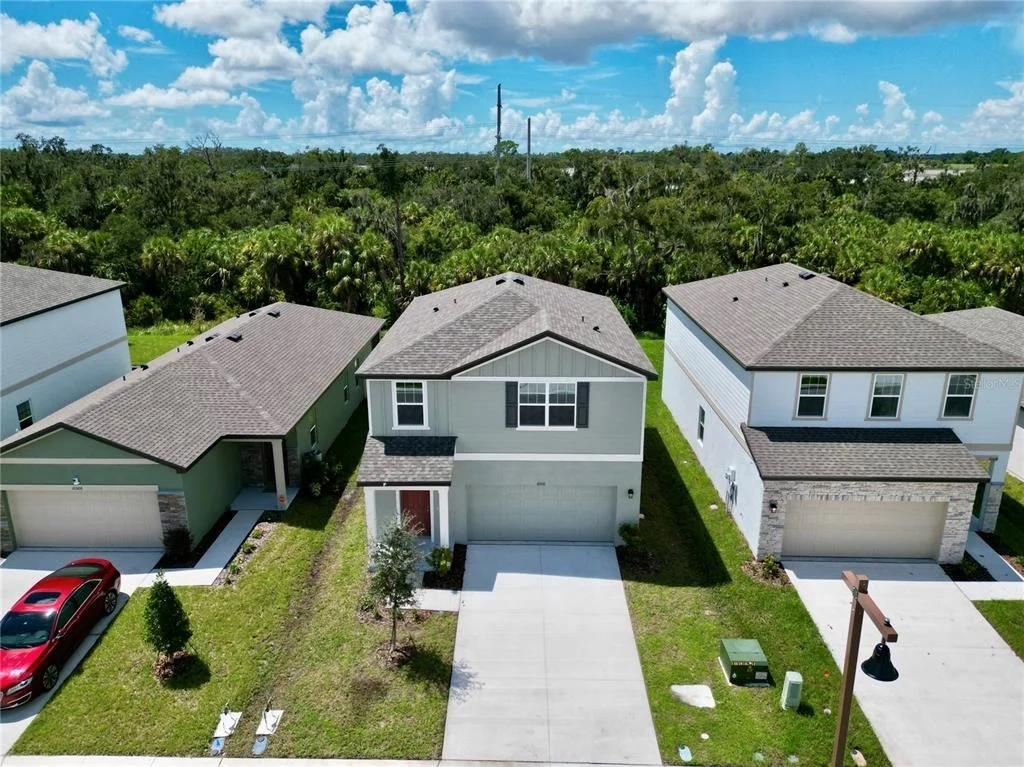 Photo of 10510 CURVING CREEK LOOP
