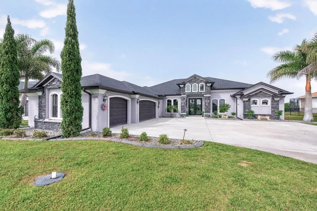 Photo of 5220 LAKE VENICE DRIVE