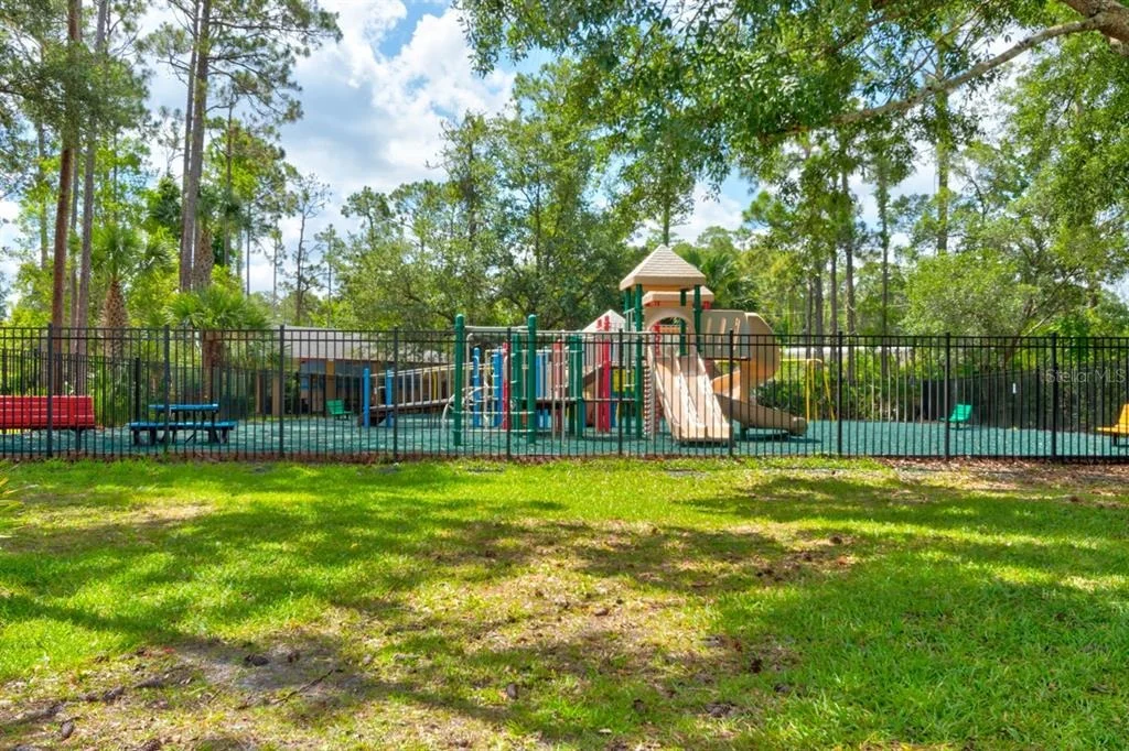 Photo of 18 CARRIAGE CREEK WAY