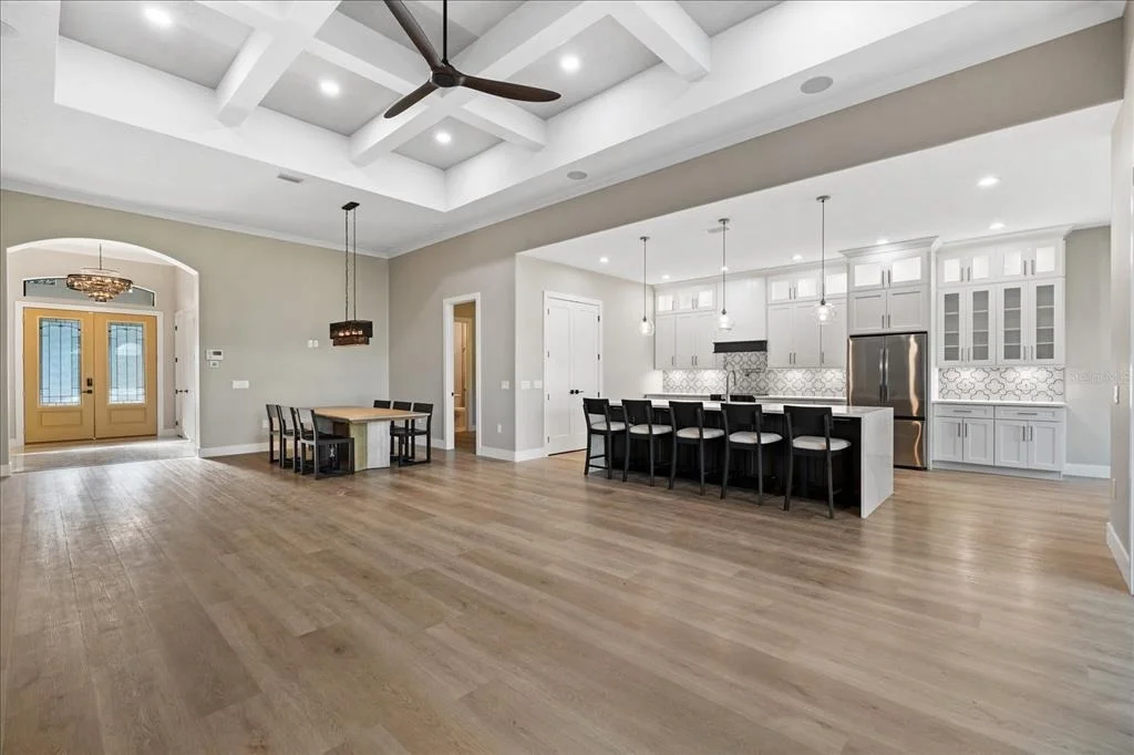 Photo of 46 RIVERVIEW BEND N