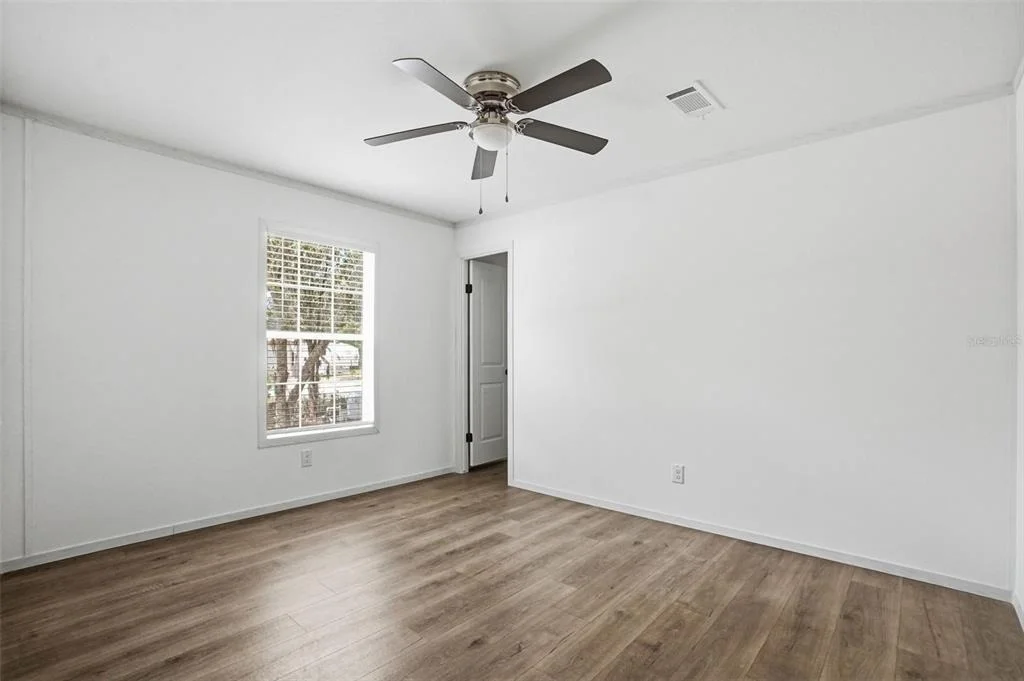 Photo of 9533 ROUND LAKE DRIVE