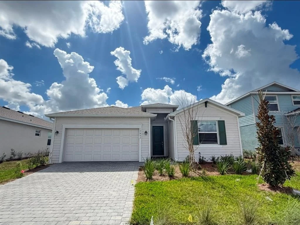 Photo of 17827 GARDEN GROVE WAY