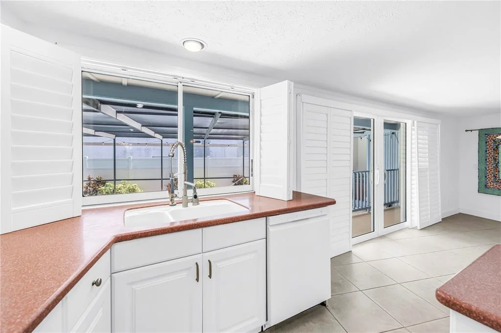 Photo of 3000 HERON PLACE