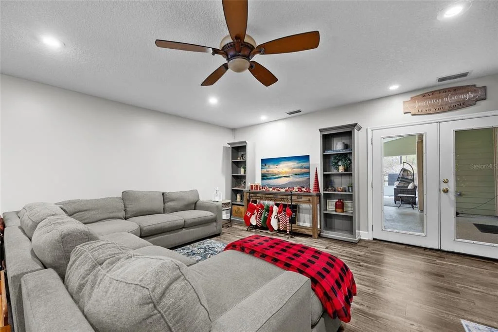 Photo of 6864 NW COUNTY ROAD 229A