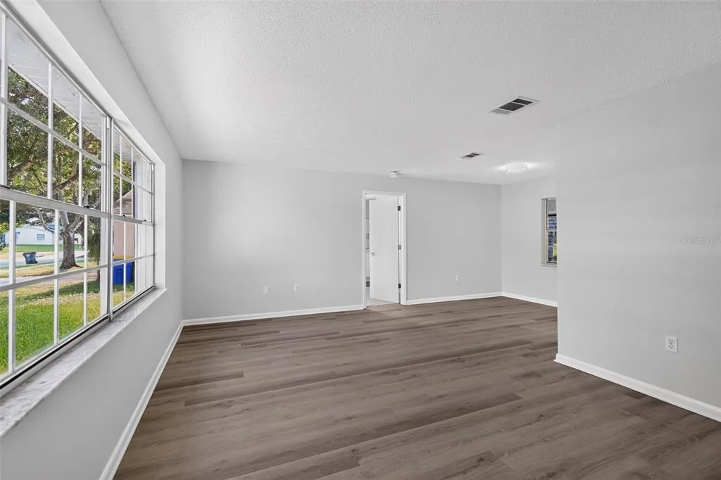 Photo of 837 WESTPORT DRIVE
