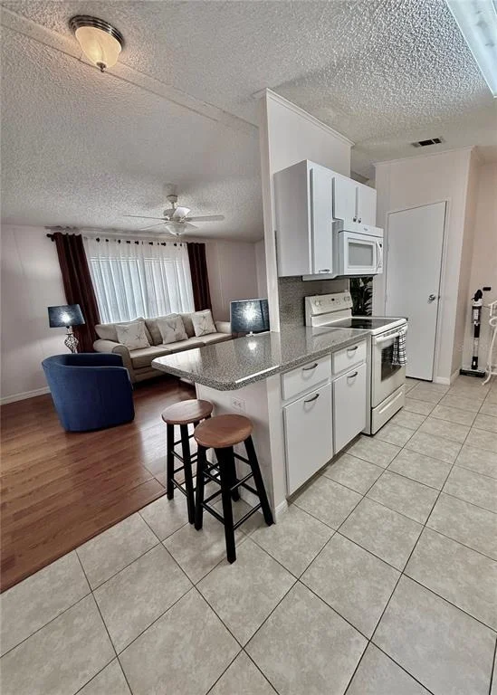 Photo of 615 S GREEN CIRCLE