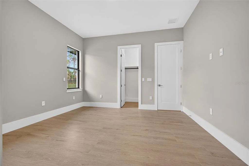 Photo of 16130 PENDIO DRIVE
