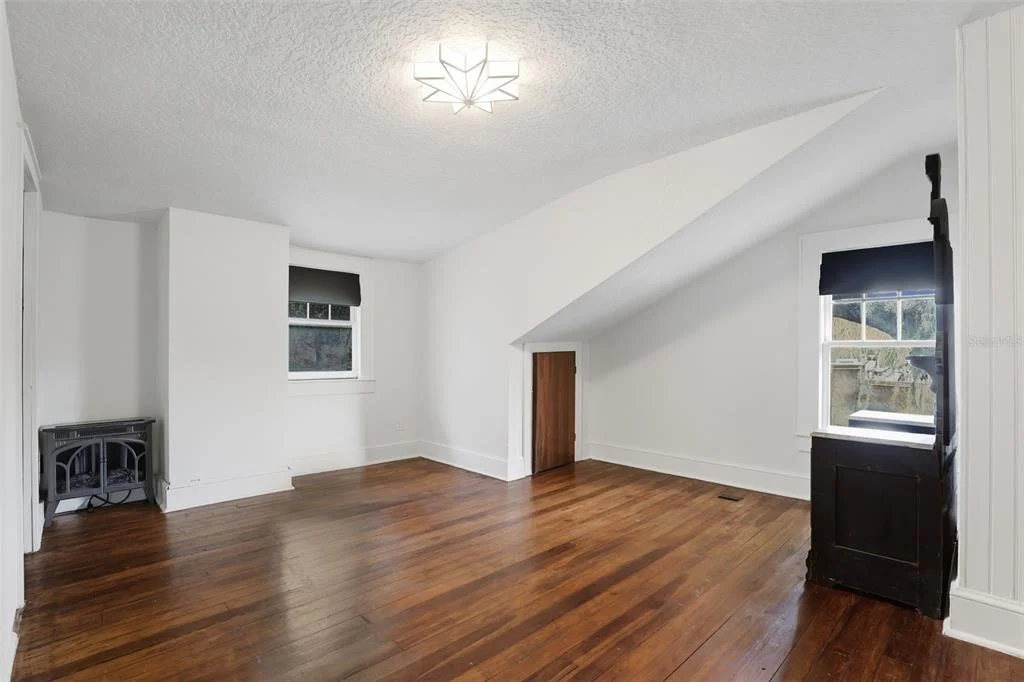 Photo of 1510 WASHINGTON AVENUE