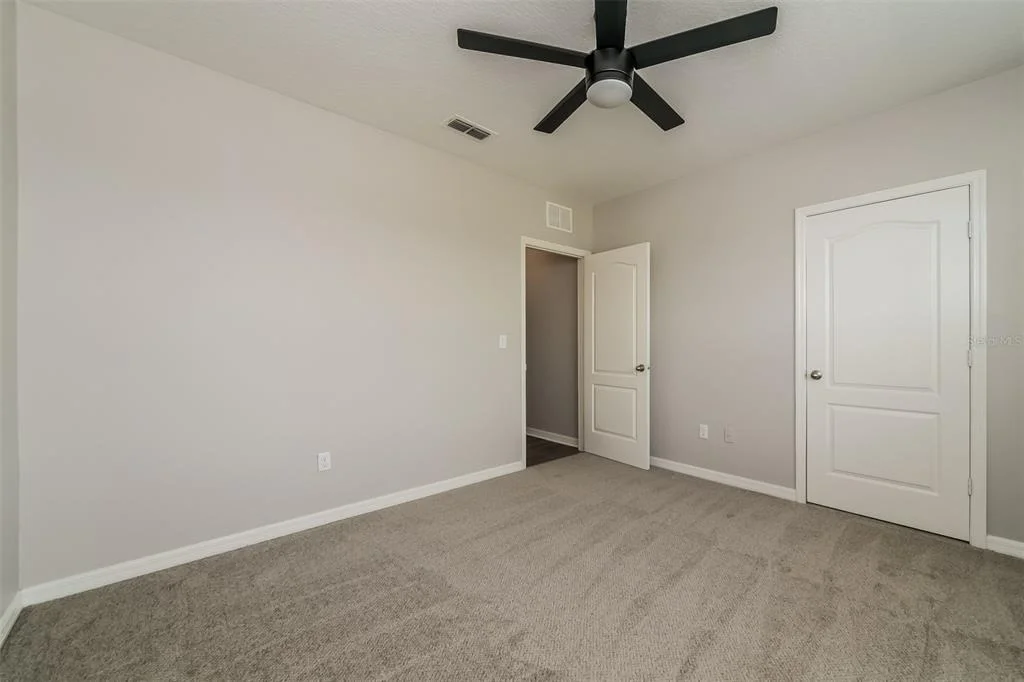 Photo of 321 ALEXZANDER WAY