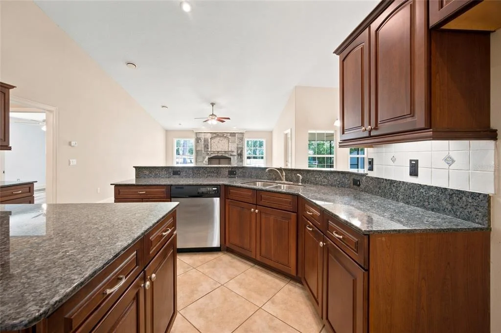 Photo of 5259 SE 38TH STREET