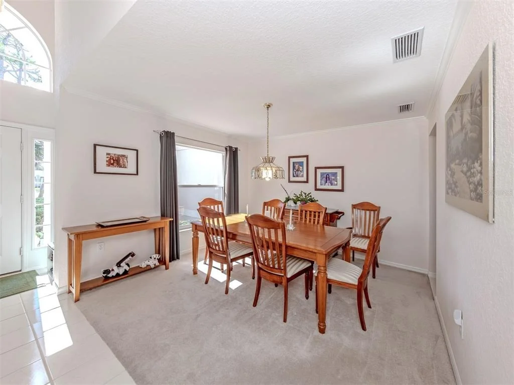 Photo of 897 COLONIAL ROAD