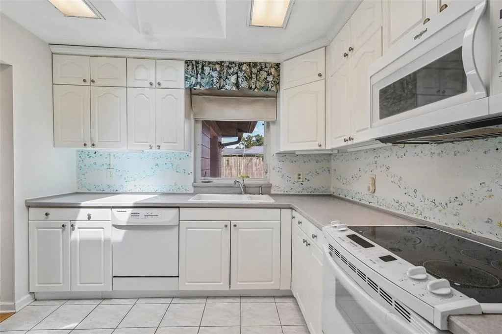 Photo of 512 WHITE OAK AVENUE