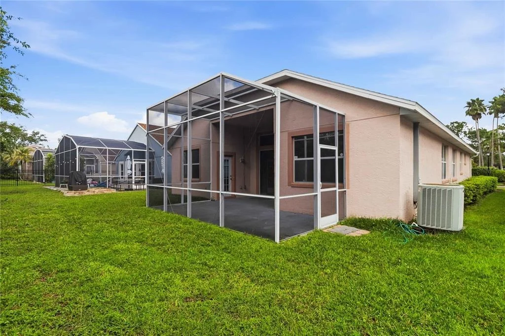 Photo of 2412 RUNYON CIRCLE