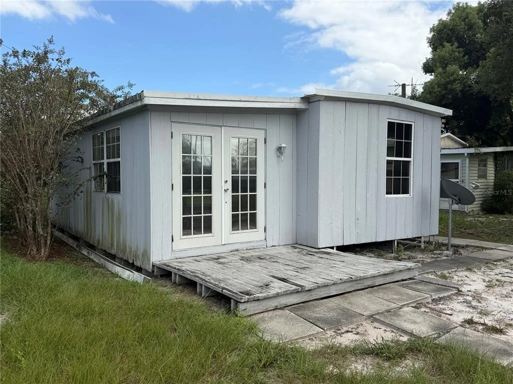 Photo of 26143 ROSE LANE