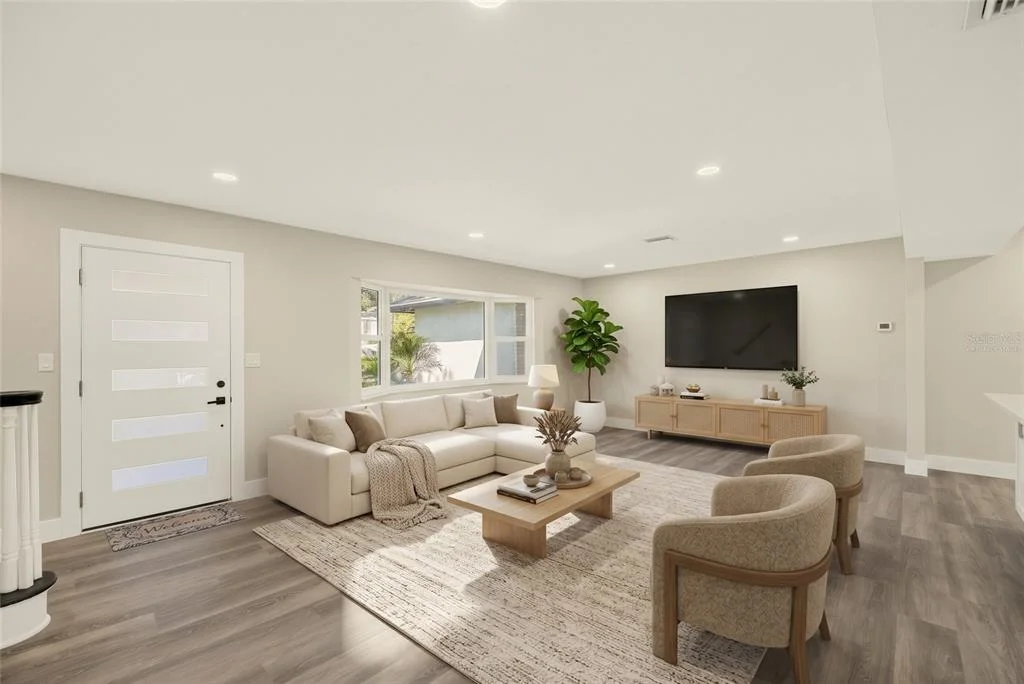 Photo of 1595 OAK LANE