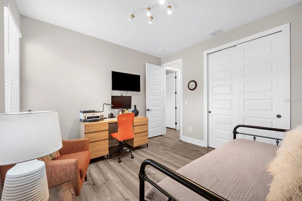 Photo of 13832 GREEN HAMMOCK PLACE