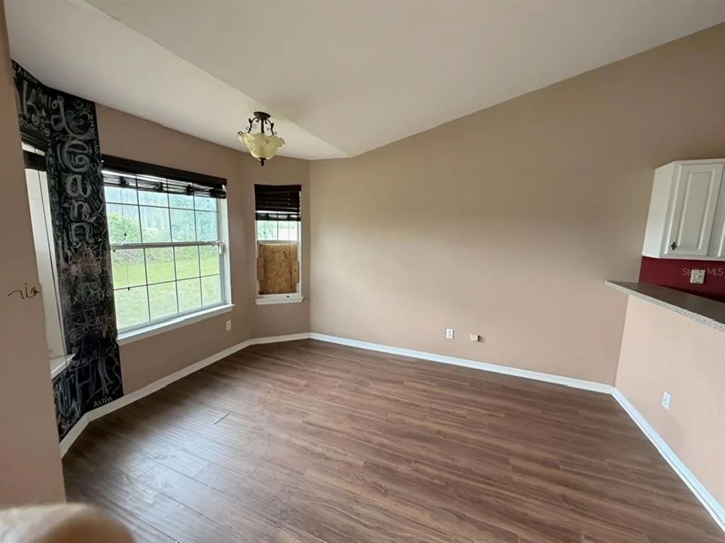 Photo of 31 KARAS TRAIL
