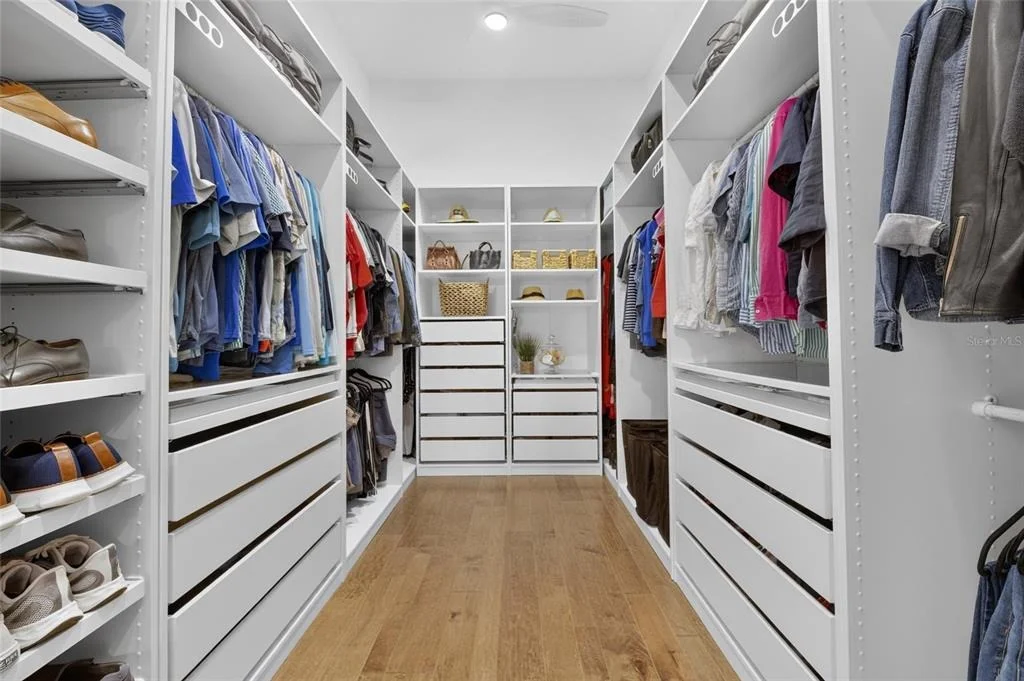 Photo of 825 MANNS HARBOR DRIVE