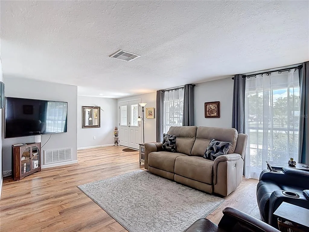 Photo of 12709 CASTLEBERRY COURT