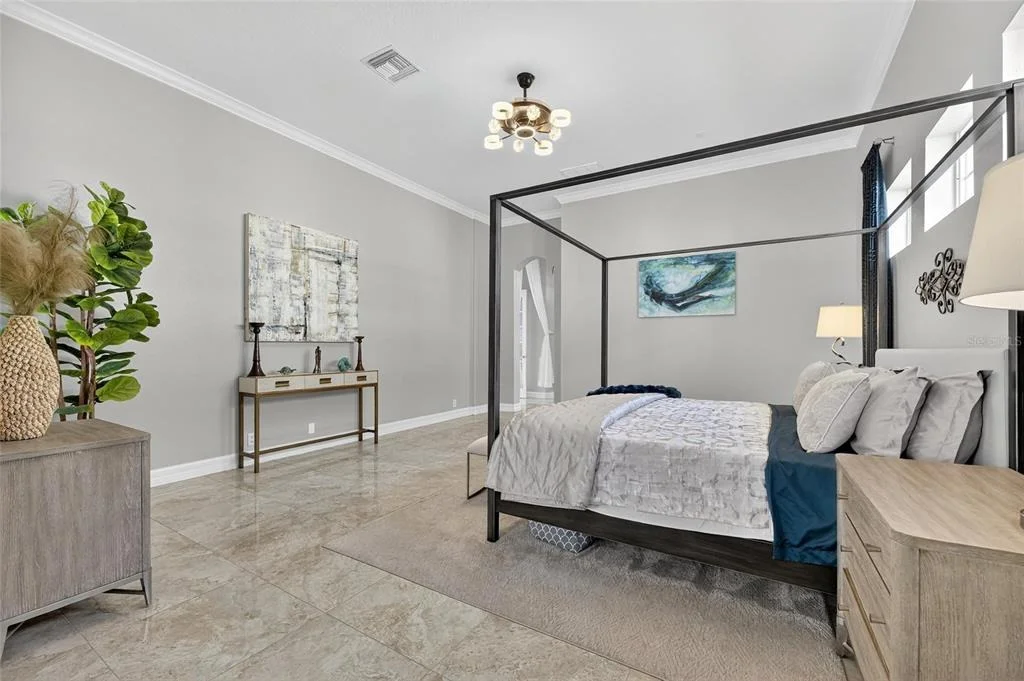 Photo of 719 ISLEBAY DRIVE