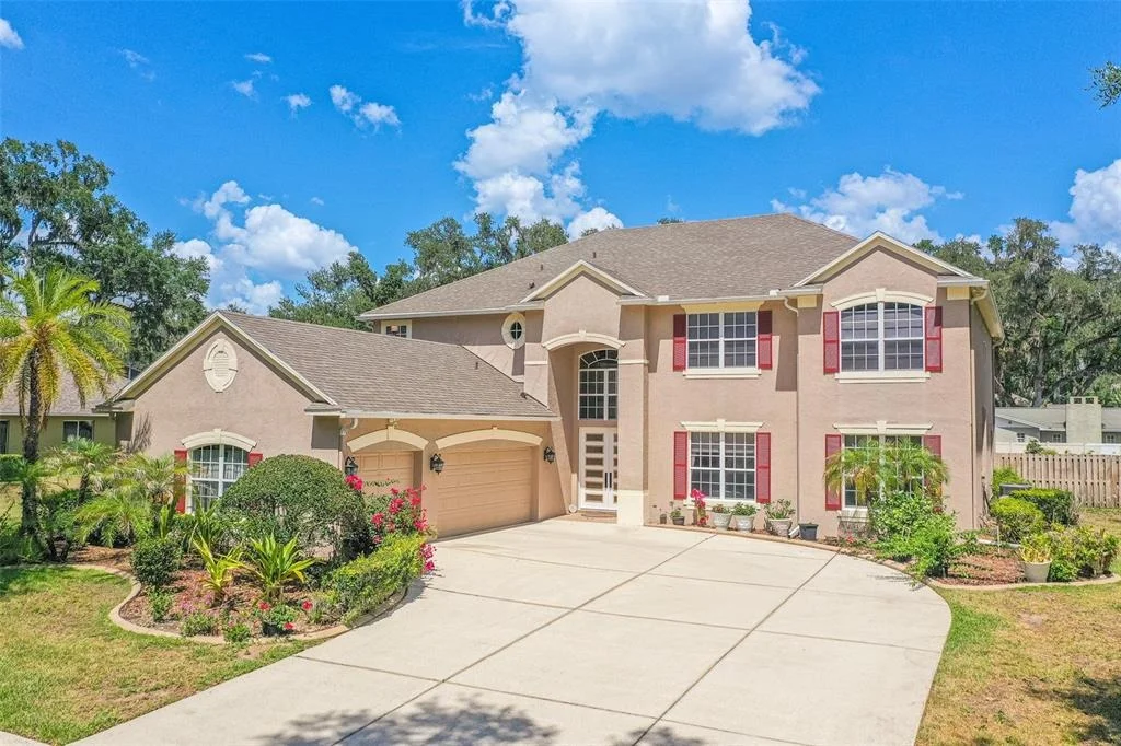 Photo of 915 HICKORY FORK DRIVE