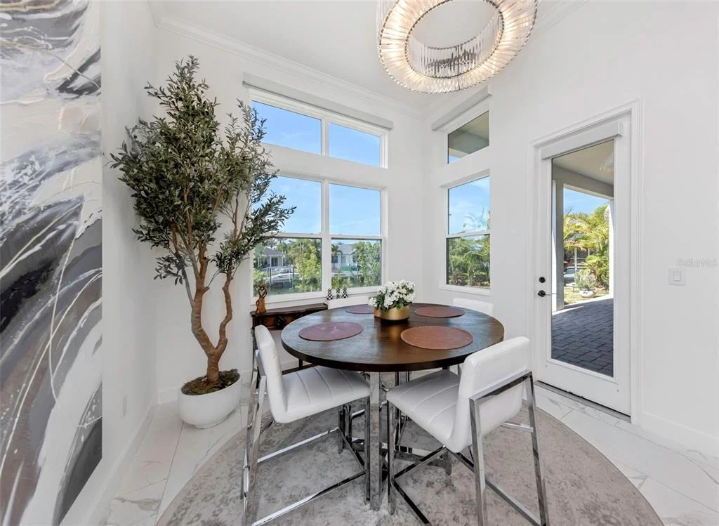 Photo of 1016 SIGNET DRIVE