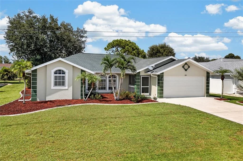 Photo of 86 SANTAREM CIRCLE