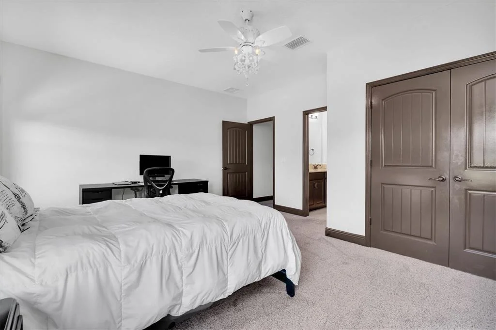 Photo of 3100 BARBOUR TRAIL