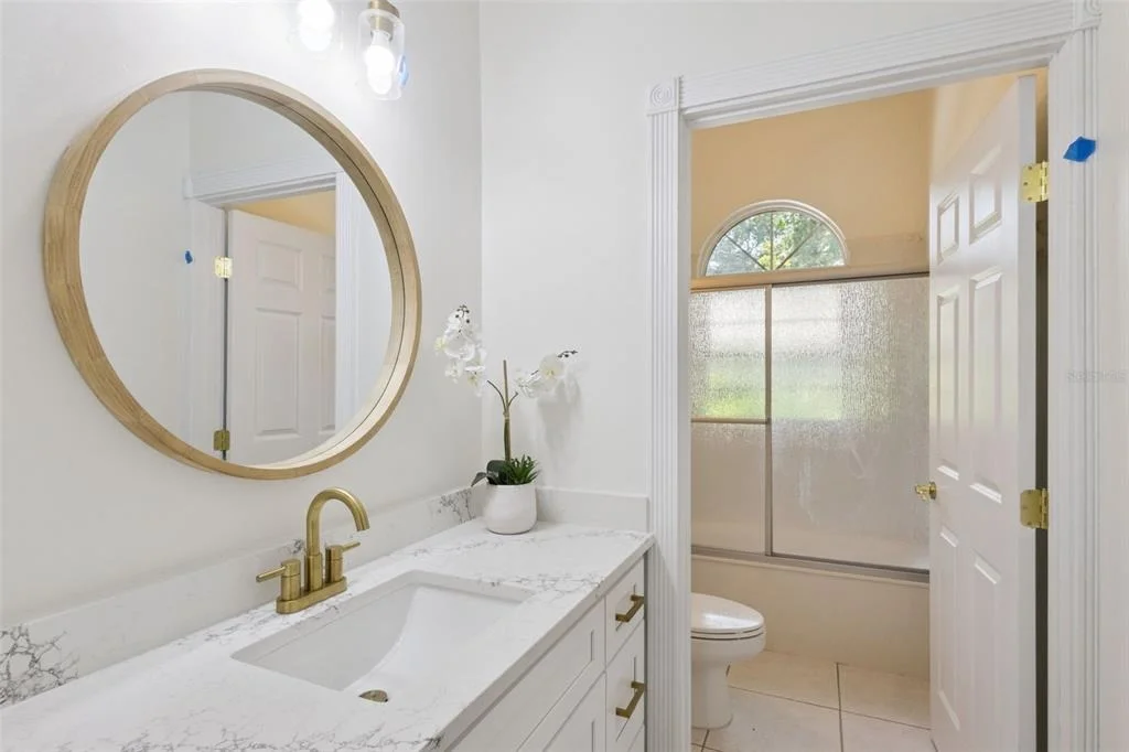Photo of 6943 SE 12TH CIRCLE