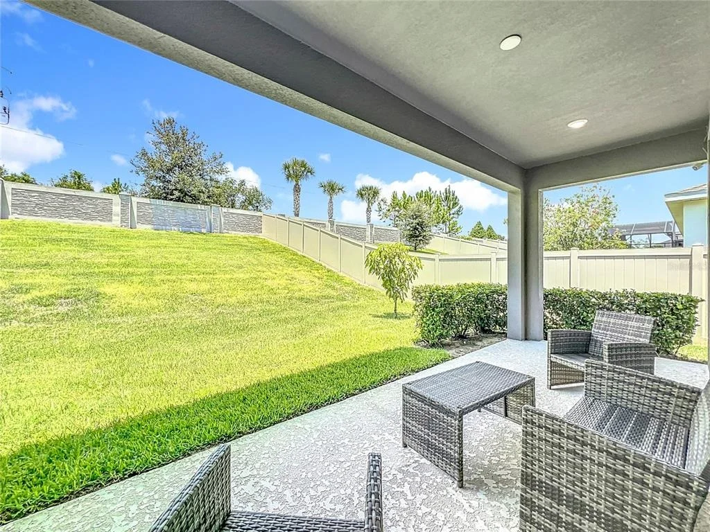 Photo of 991 LAKESIDE ESTATES DRIVE