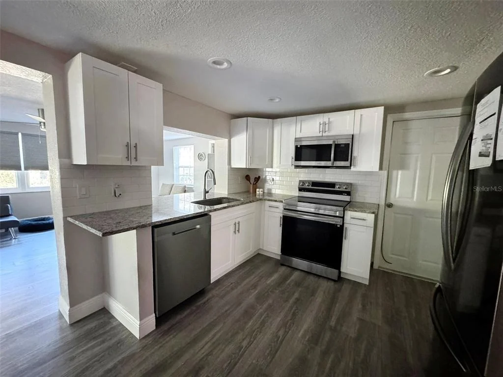 Photo of 12302 COBBLE STONE DRIVE