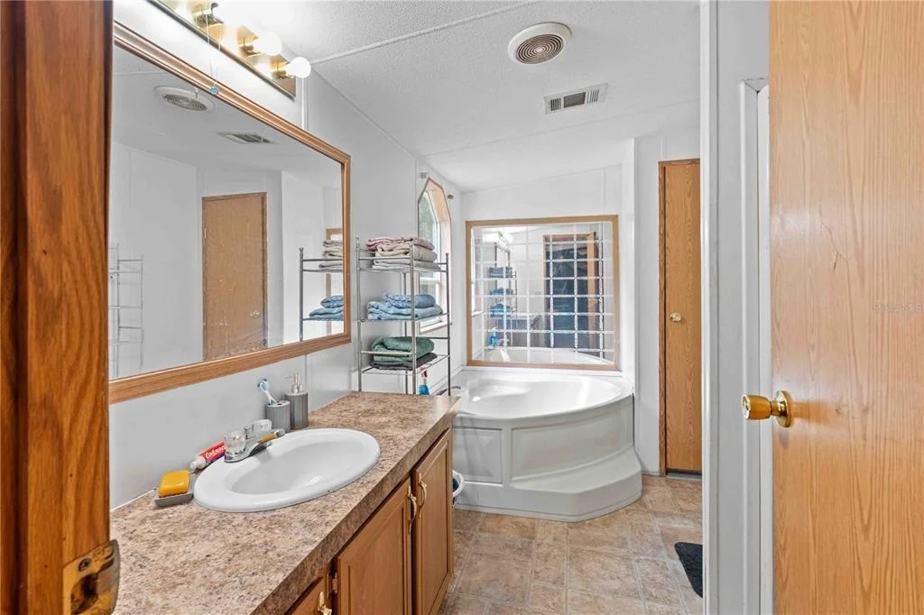 Photo of 151 NE 164TH AVENUE