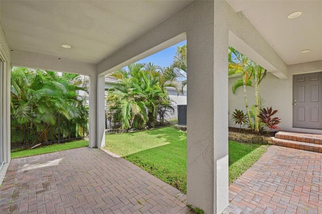 Photo of 7115 BOWSPIRIT PLACE