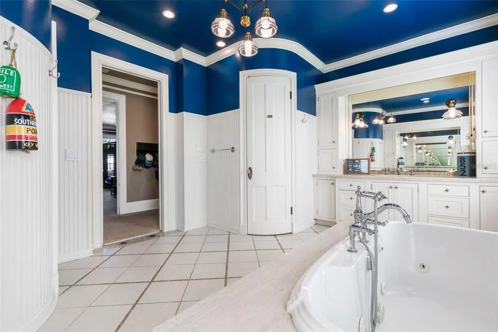 Photo of 253 JOHN ANDERSON DRIVE