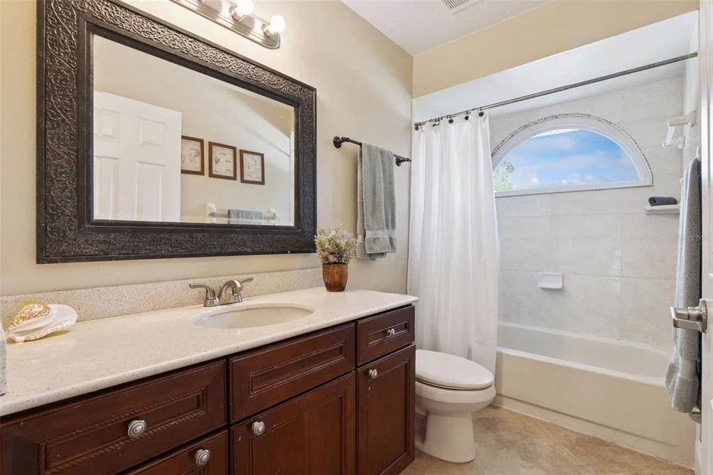 Photo of 1458 ROYAL CIRCLE