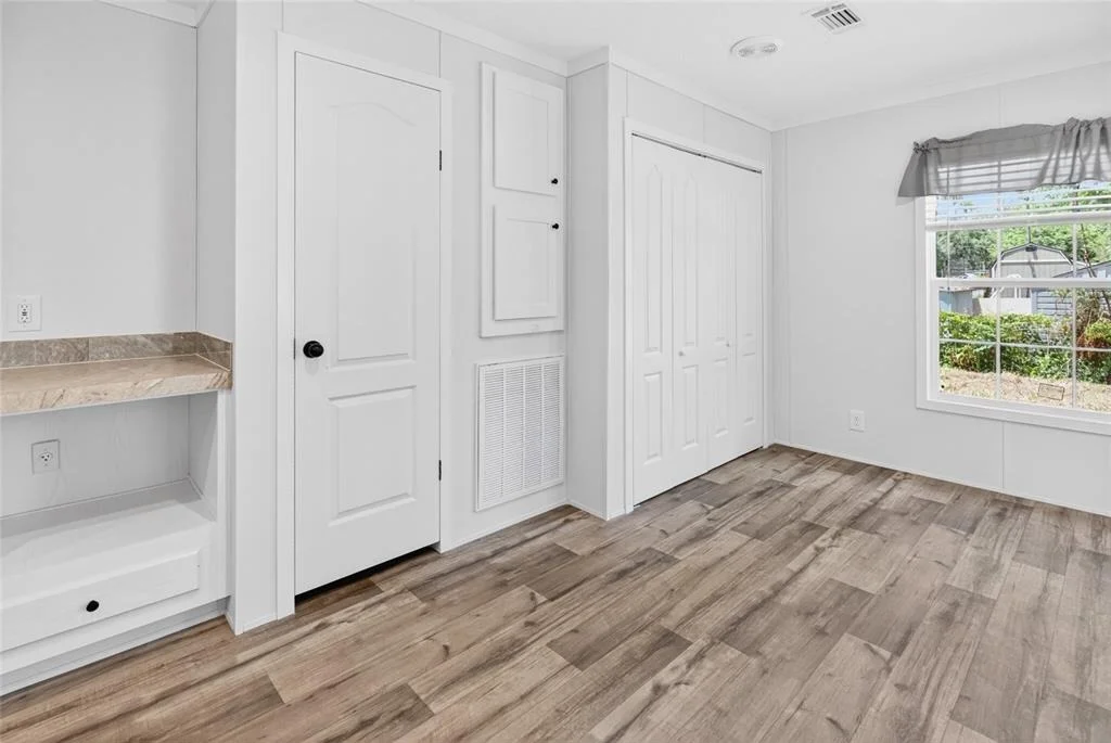 Photo of 17475 TAVERN ROAD