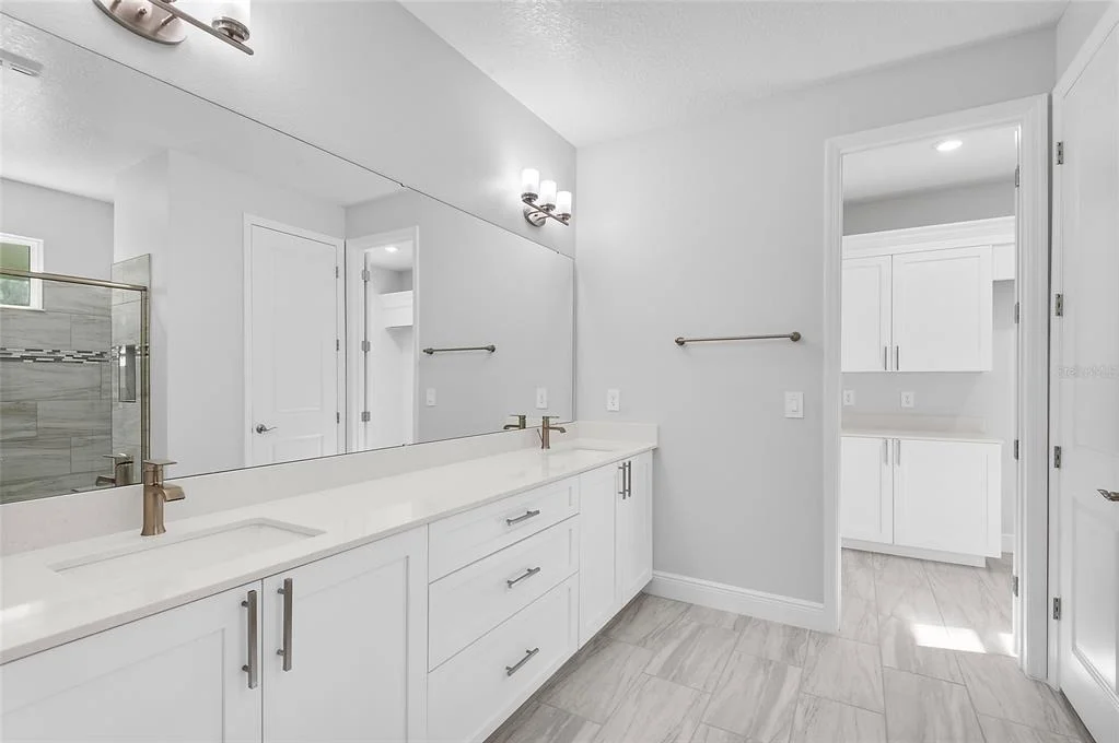 Photo of 335 MILLER ROAD