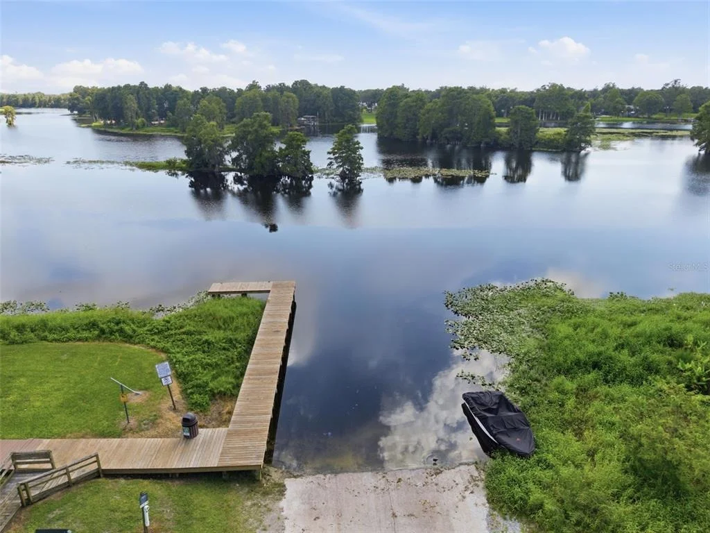 Photo of 609 W RIVER DRIVE