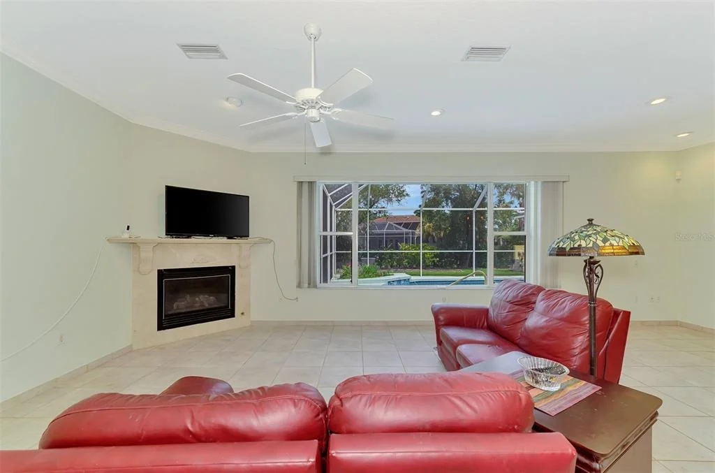 Photo of 4708 SWEETMEADOW CIRCLE