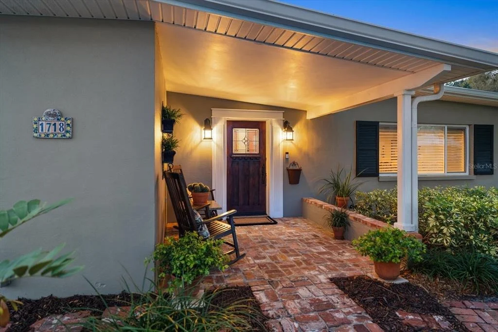 Photo of 1718 MEREDITH LANE