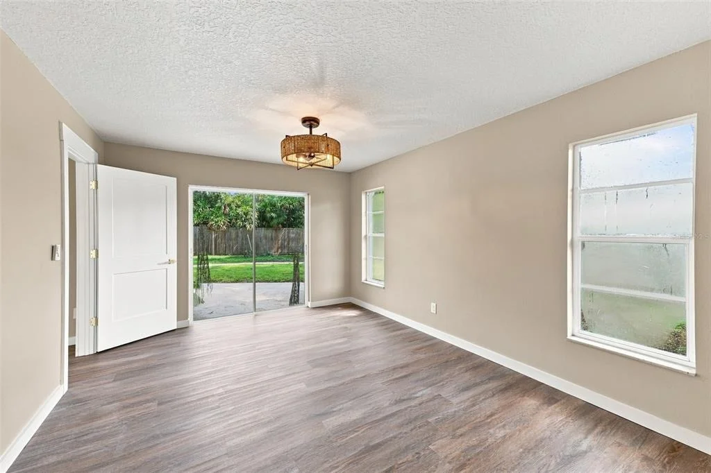 Photo of 6622 GLENCOE DRIVE