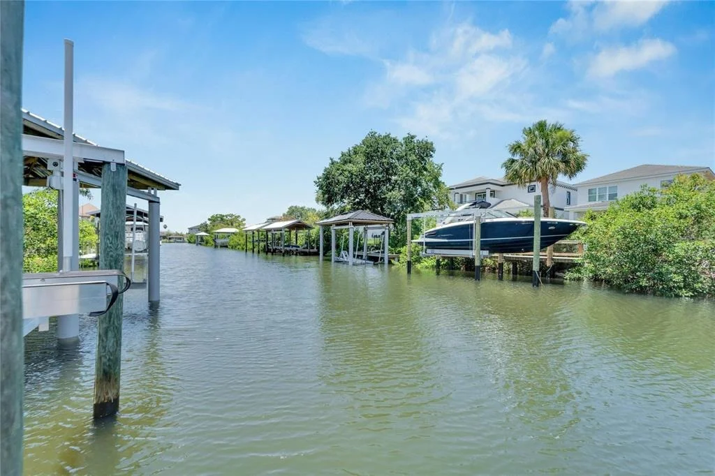 Photo of 517 TREVISO DRIVE