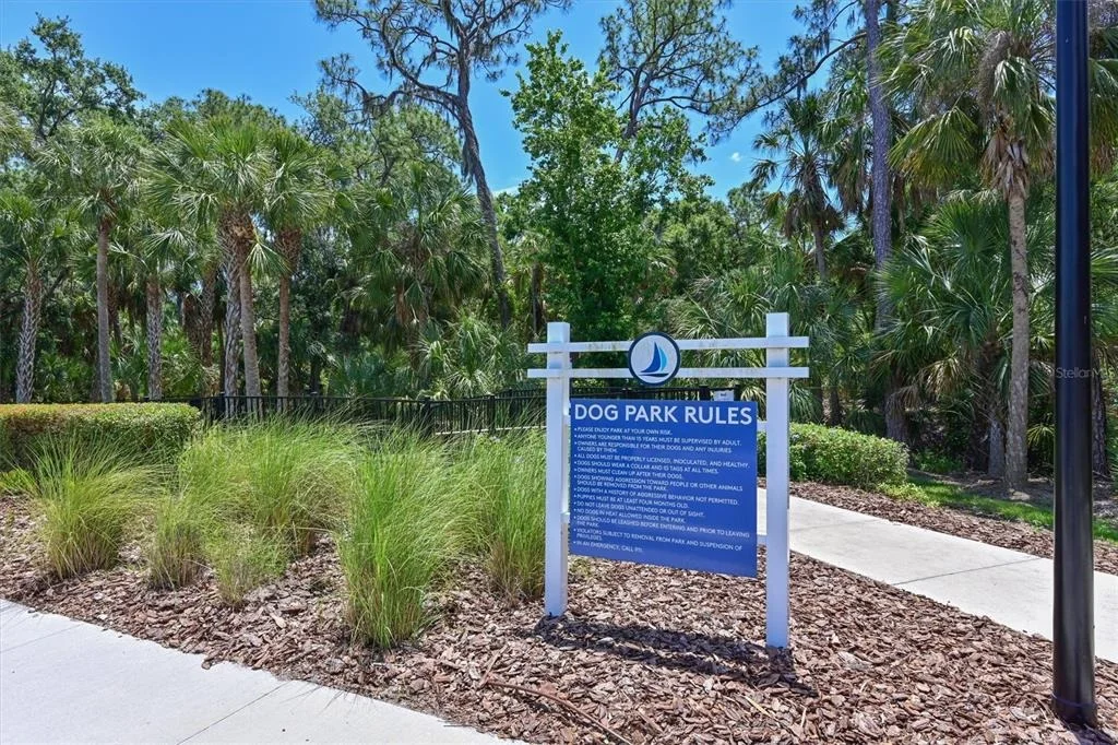 Photo of 11124 MOONSAIL DRIVE